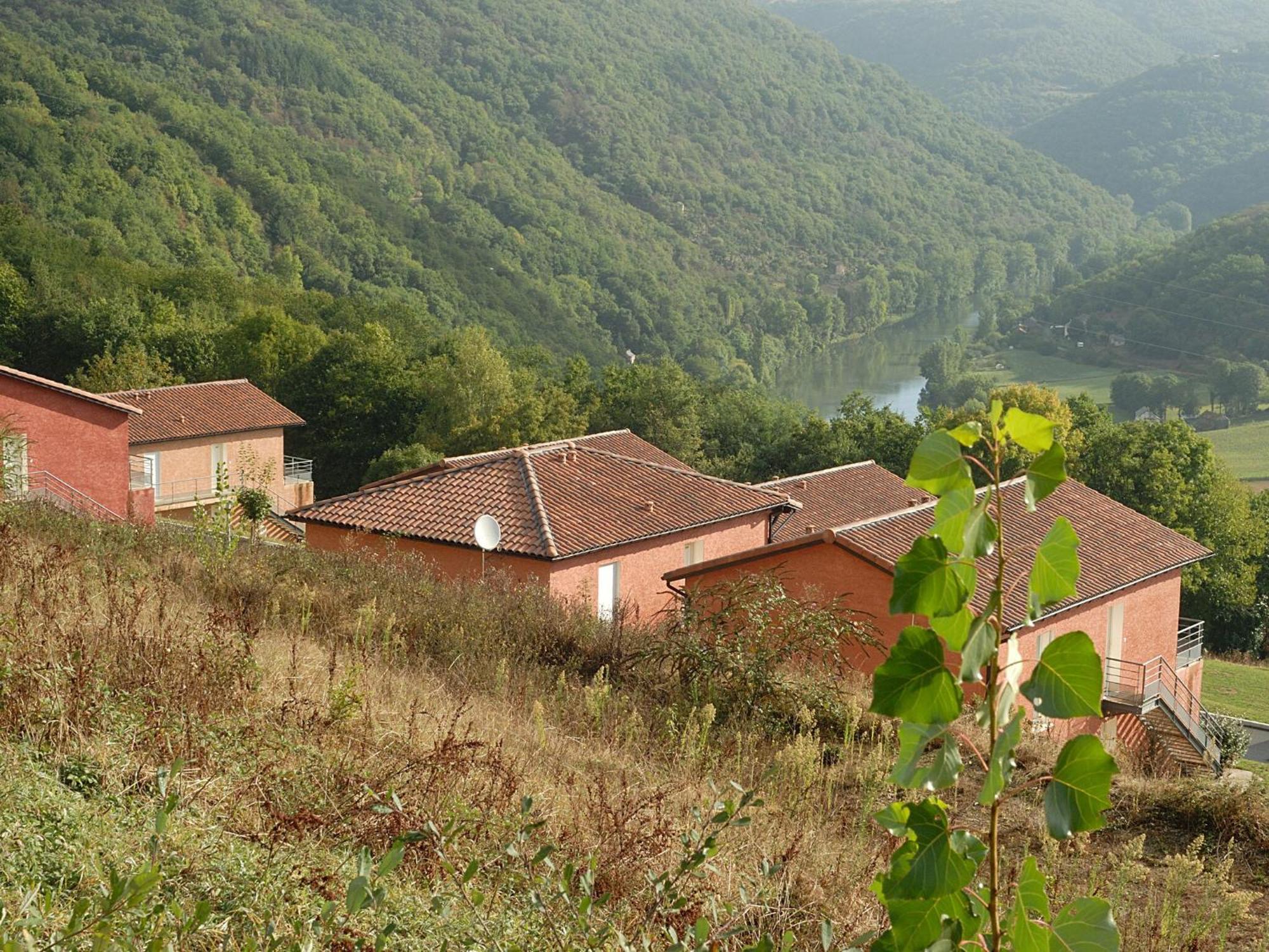 Cozy Holiday Home In Tr Bas With Sauna Trébas Eksteriør billede